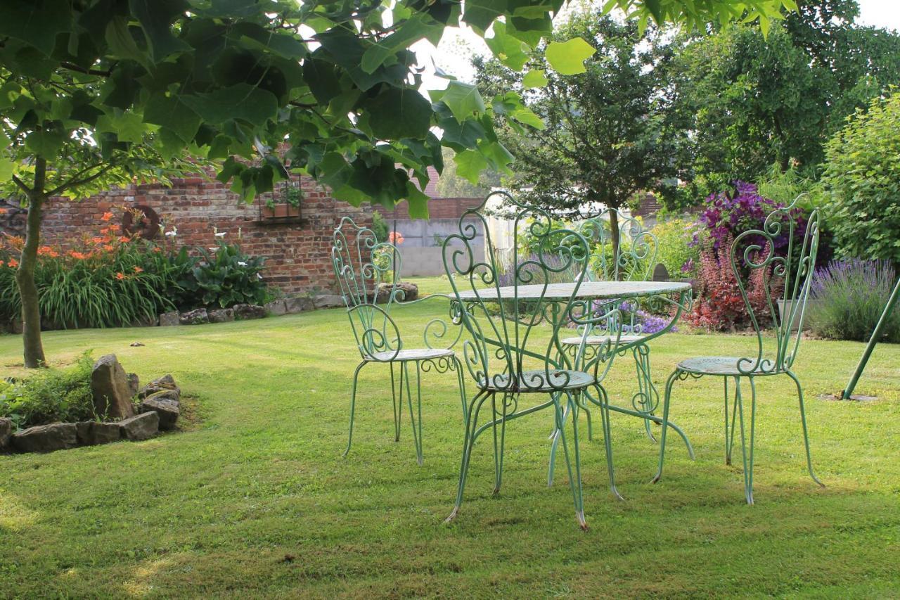 Ochiga Bed & Breakfast Sailly-Laurette Exterior photo